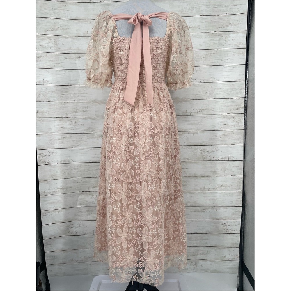In February Blush Floral Embroidered Midi Dress Puff Sleeve Size Small Fairycore - Picture 3 of 10